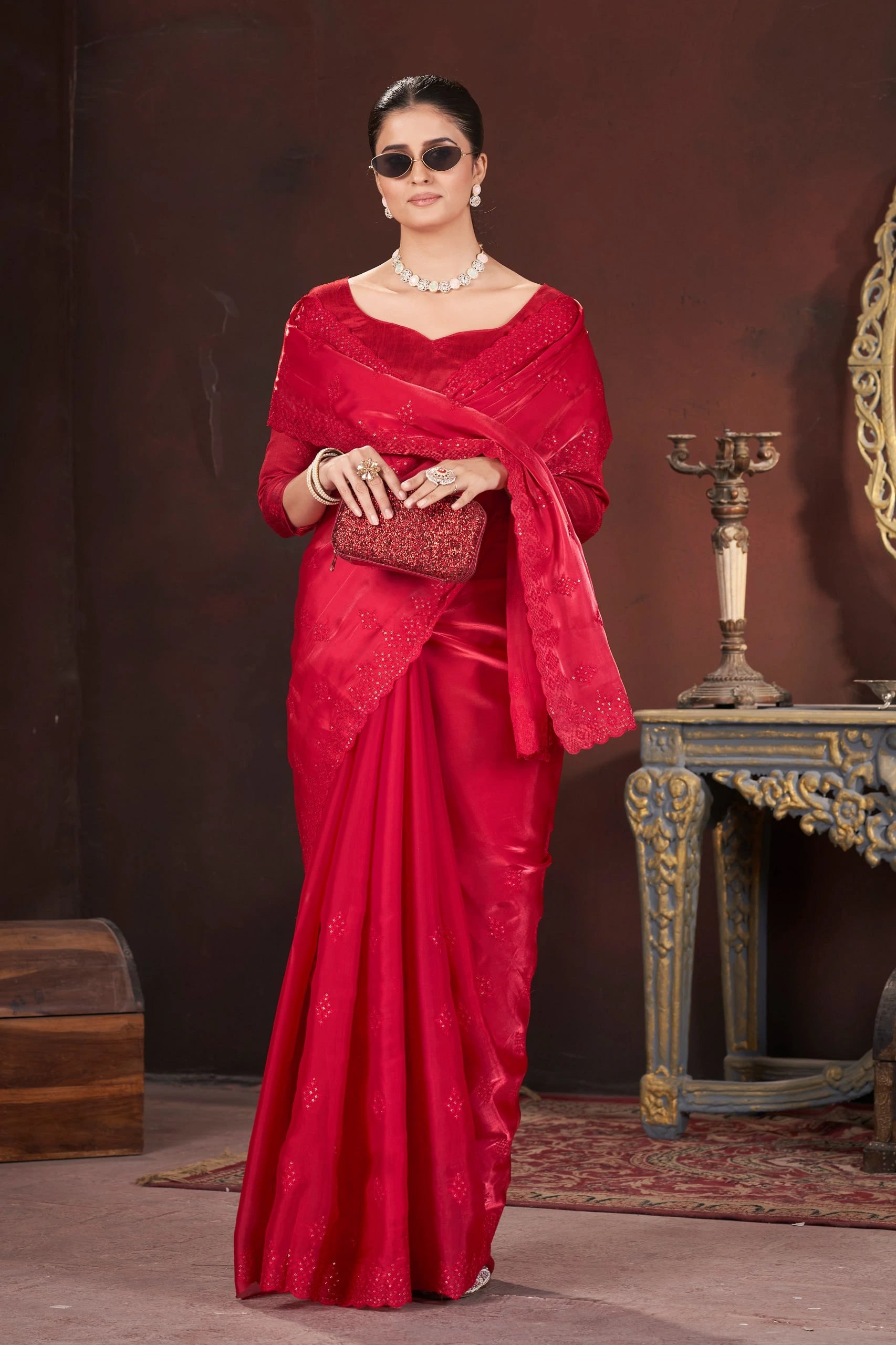 Red Saree border cut-work detail – KS377