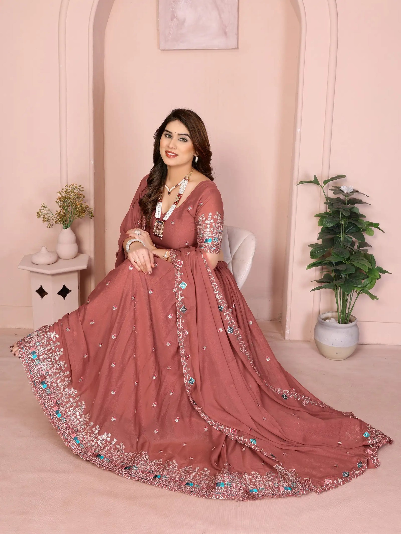 Soft Pink Lehenga heritage folk border close-up – Kalyanja KL173