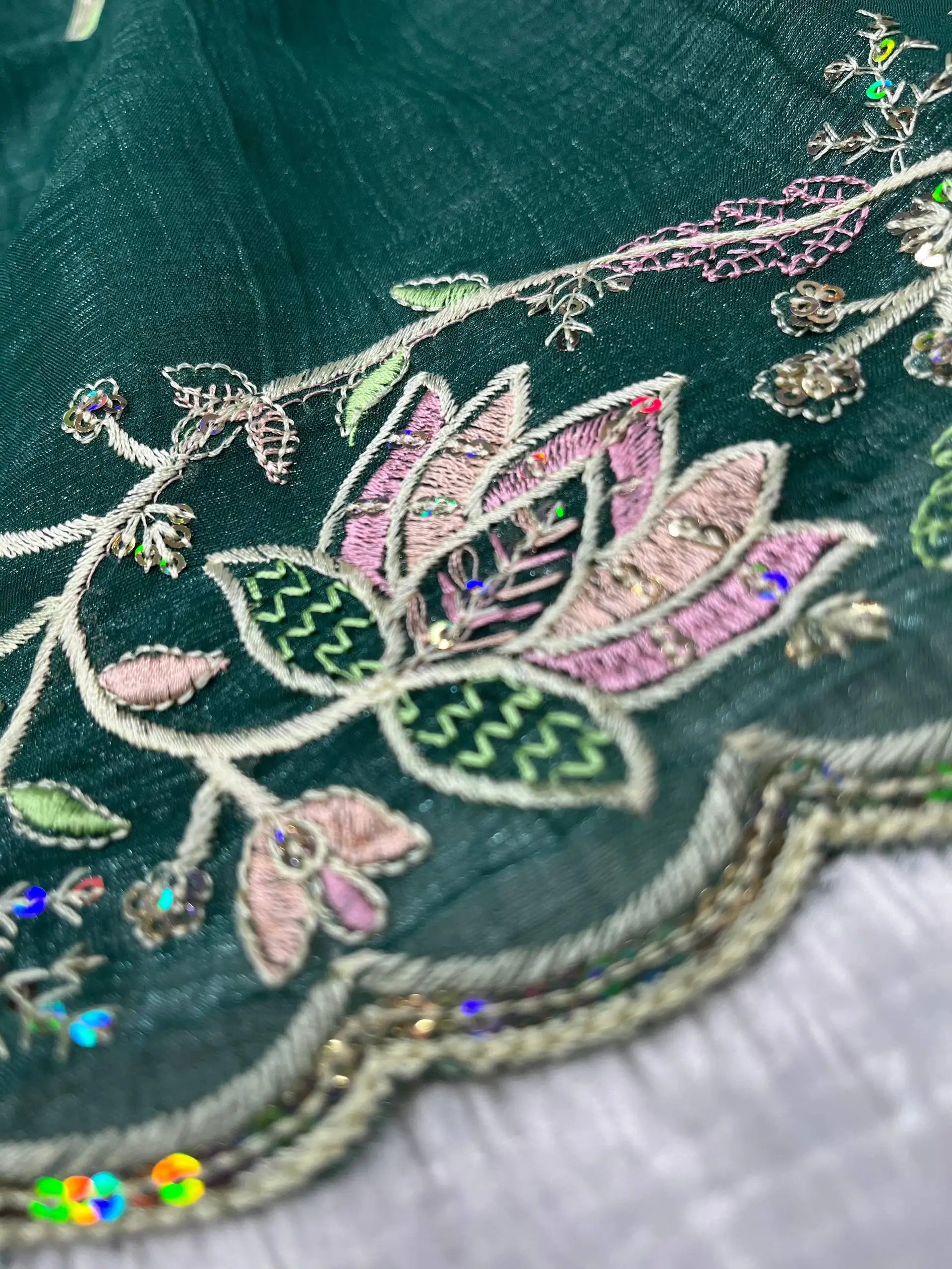 Teal Blue Saree border scallop flat lay – KS376
