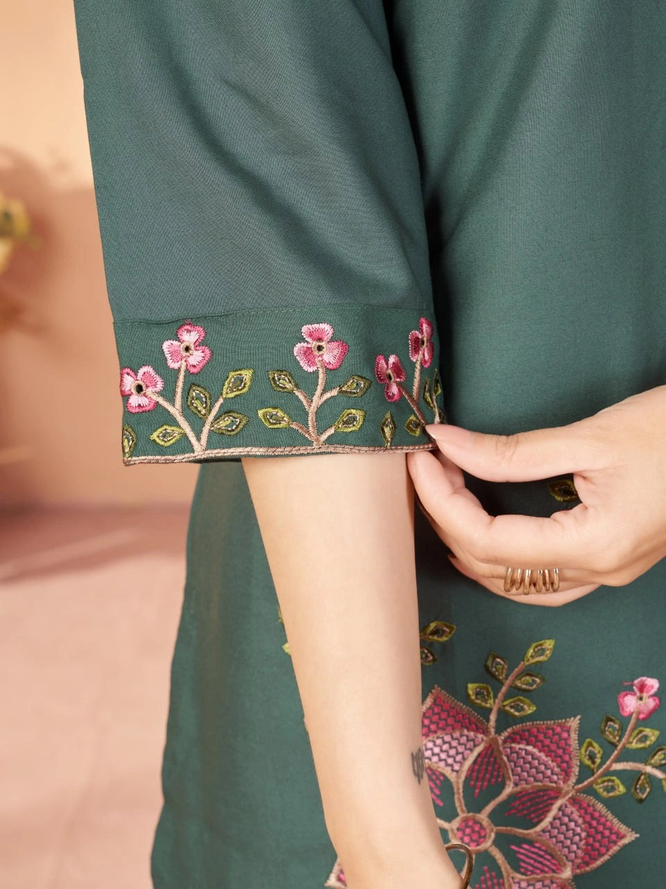 teal green multi thread embroidered coord set kalyanja kc12 sleeve cuff embroidery detail