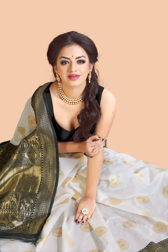 White Jacquard Work Soft Lichi Silk Saree - kalyanja