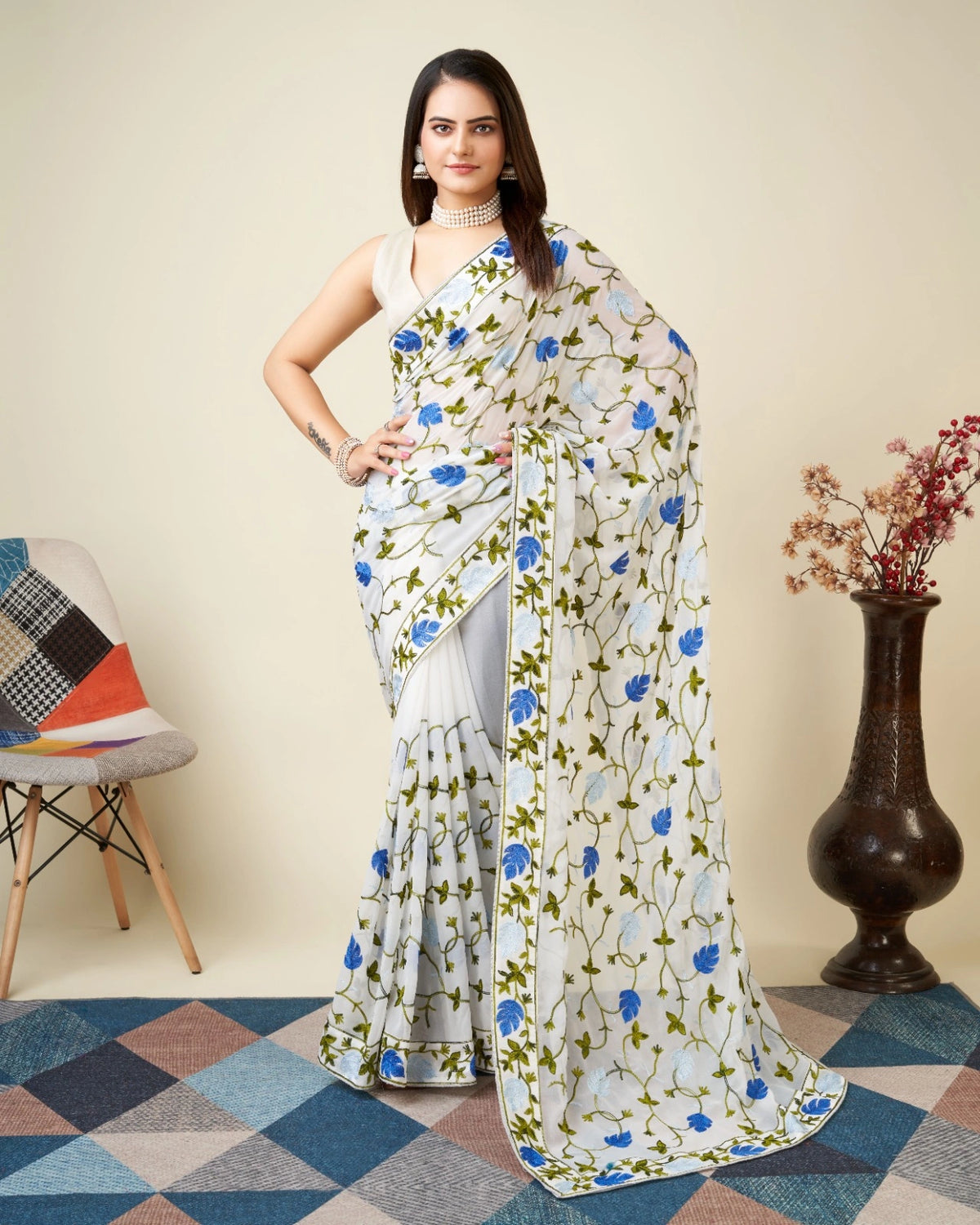 White Kashmiri Work Saree – Faux Georgette full front view – KS398