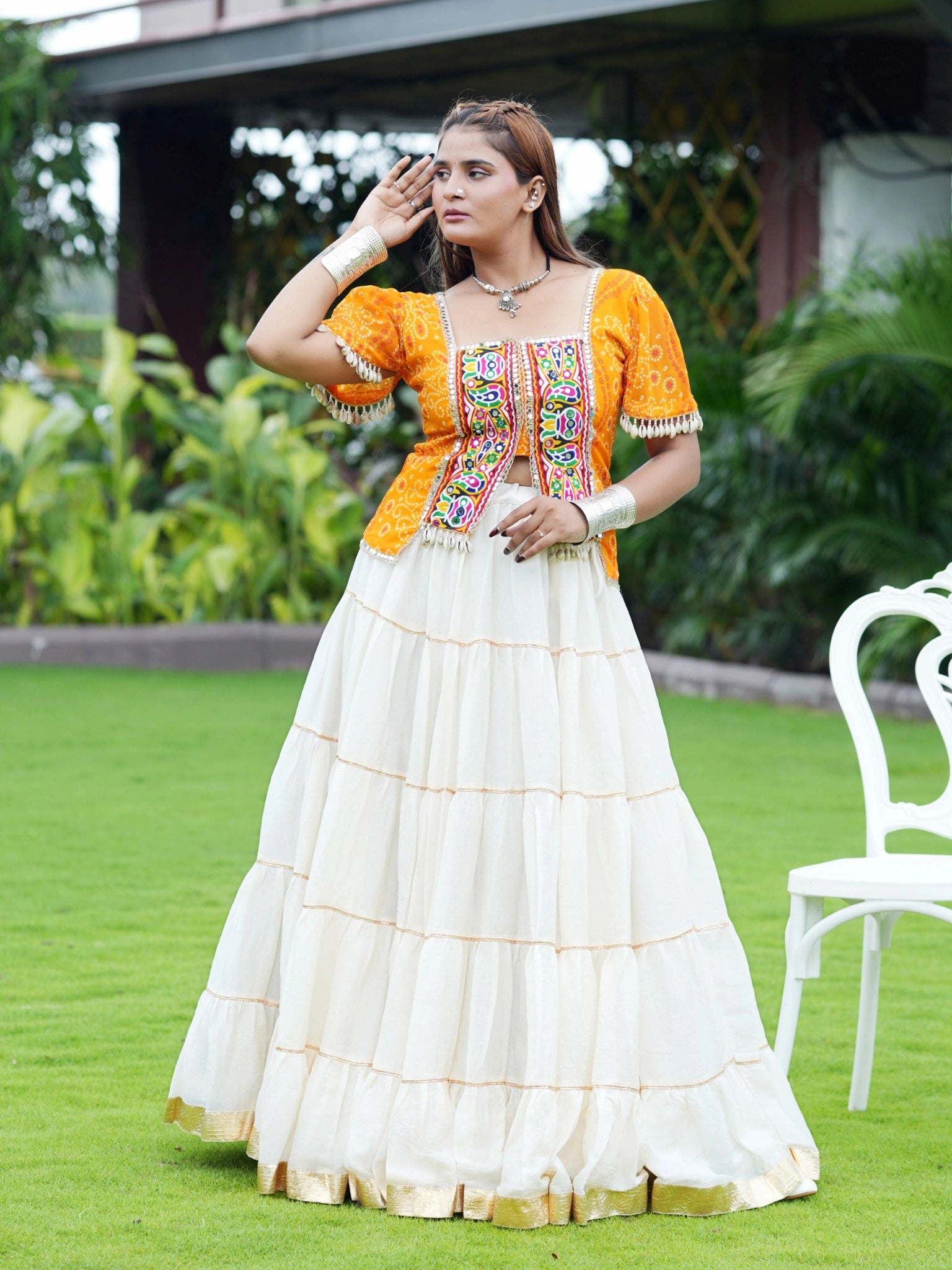 White Gamthi Mirror Lace Lehenga Front View Model – KL198 – Kalyanja