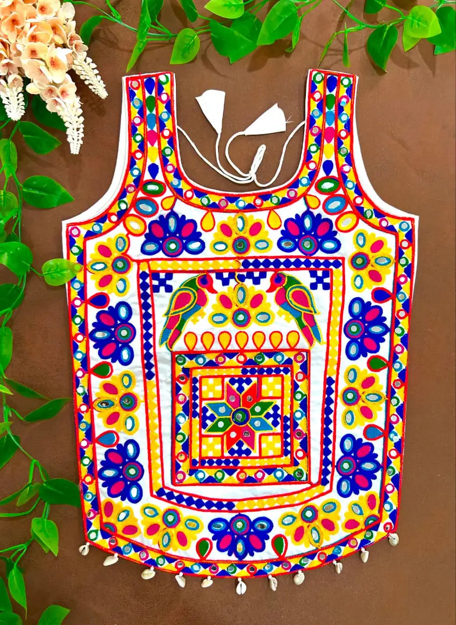 White Multi Thread Mirror Kodi Work Blouse front view – Kutch embroidery with mirrors and parrot motifs – KB40