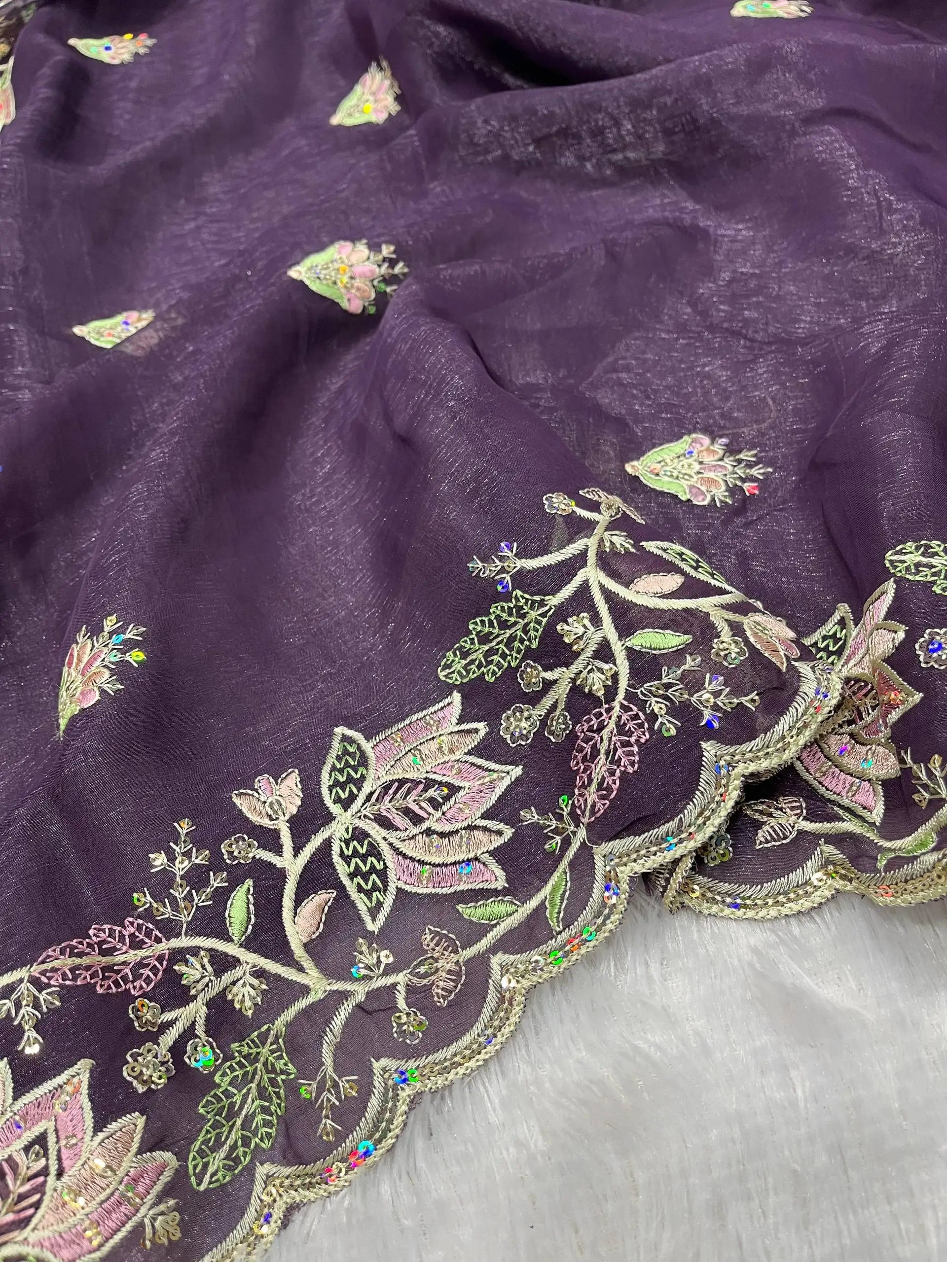 Wine Purple Embroidered Saree pallu spread flat lay – KS376