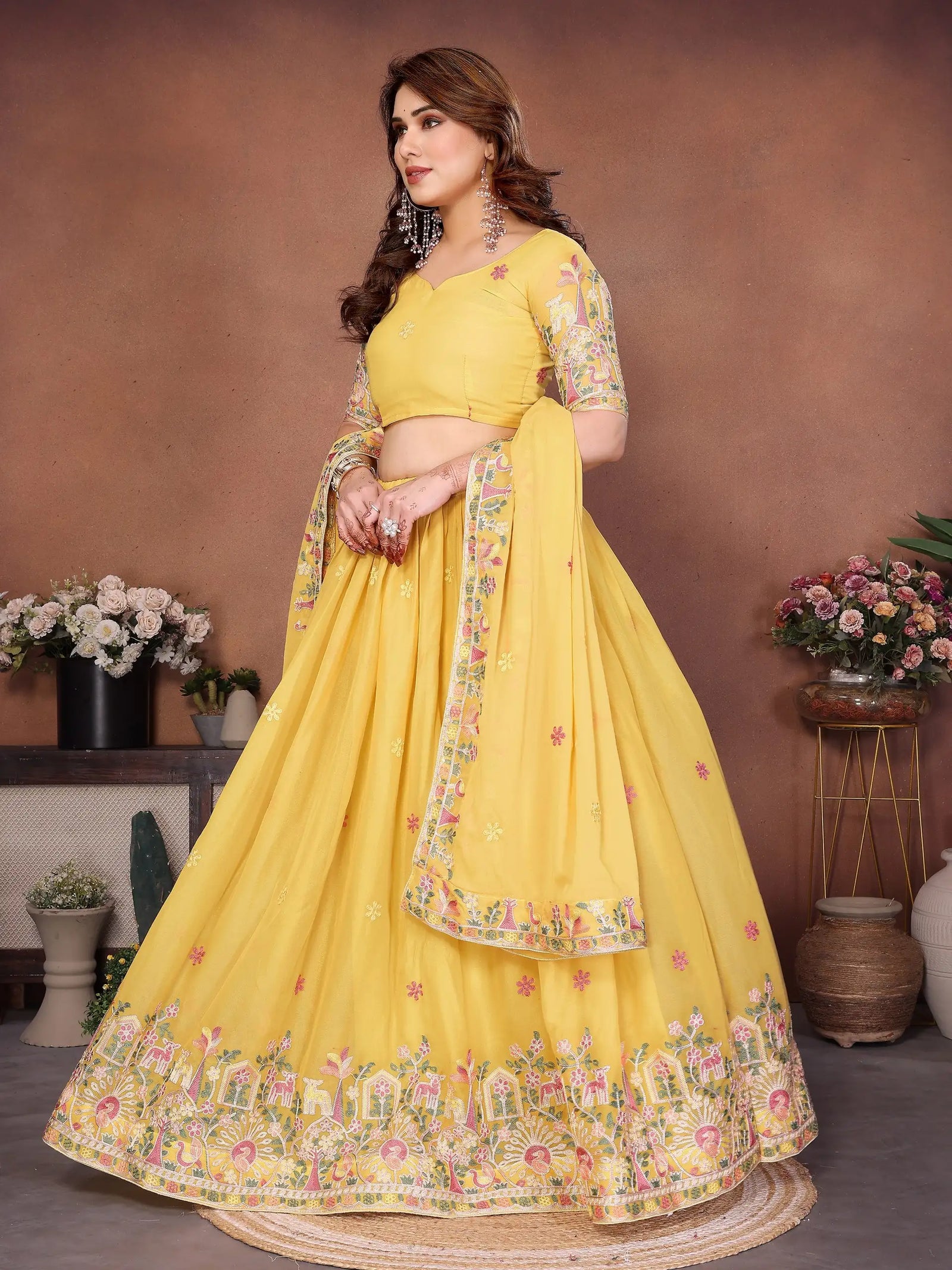 Yellow Star Georgette Lehenga side profile 4.5m flair – Kalyanja KL171