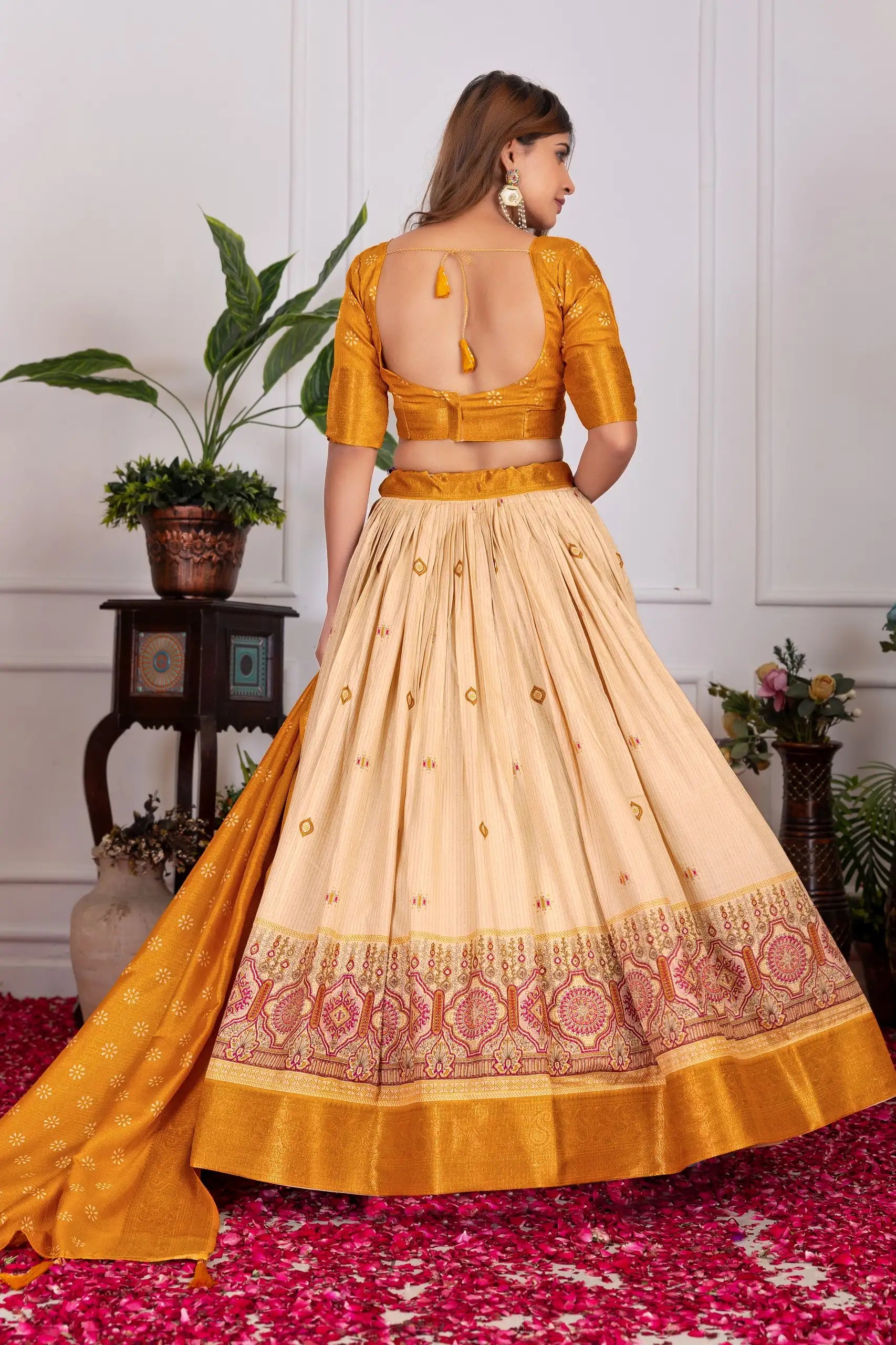 Yellow Lehenga open dori back choli detail – Kalyanja KL162