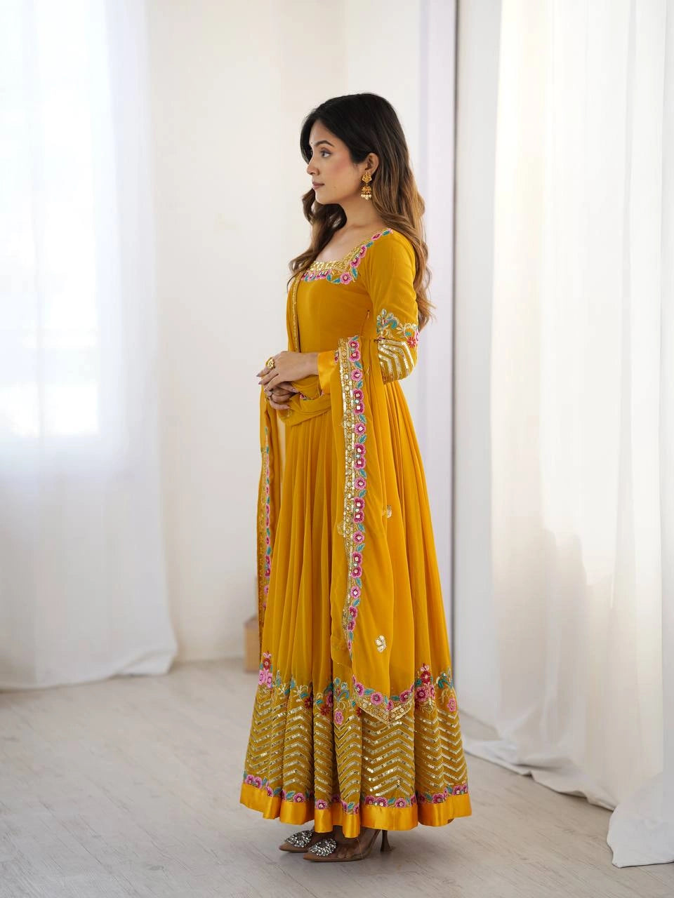 Yellow Sequins Suit square neck embroidery close detail KU264